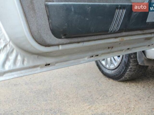 Серый ВАЗ 2111, объемом двигателя 1.6 л и пробегом 188 тыс. км за 1800 $, фото 7 на Automoto.ua