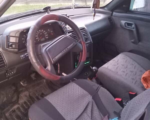 Серый ВАЗ 2111, объемом двигателя 1.6 л и пробегом 263 тыс. км за 1100 $, фото 12 на Automoto.ua