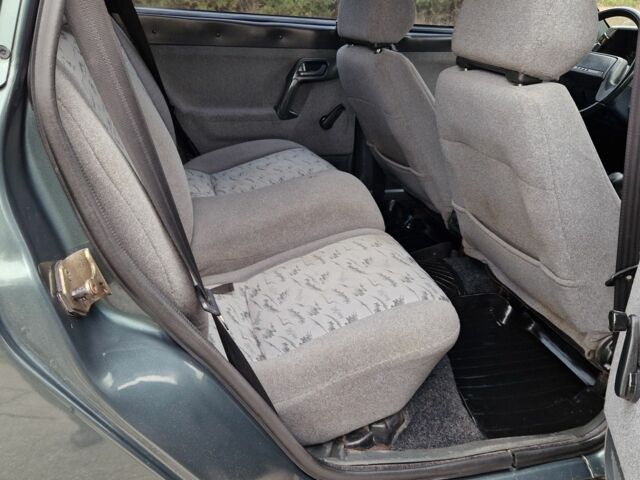 Серый ВАЗ 2111, объемом двигателя 1.6 л и пробегом 134 тыс. км за 2350 $, фото 18 на Automoto.ua