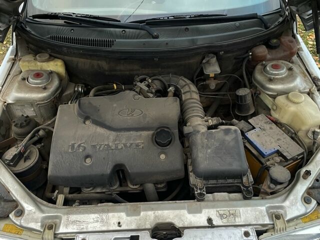 Сірий ВАЗ 2111, об'ємом двигуна 1.6 л та пробігом 260 тис. км за 1299 $, фото 11 на Automoto.ua