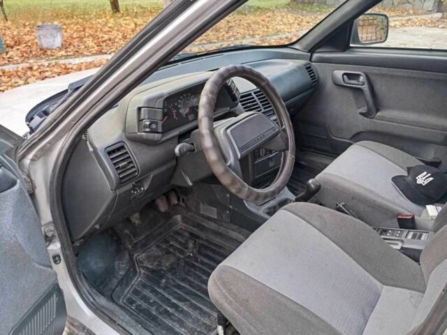 Серый ВАЗ 2111, объемом двигателя 0 л и пробегом 195 тыс. км за 1300 $, фото 10 на Automoto.ua