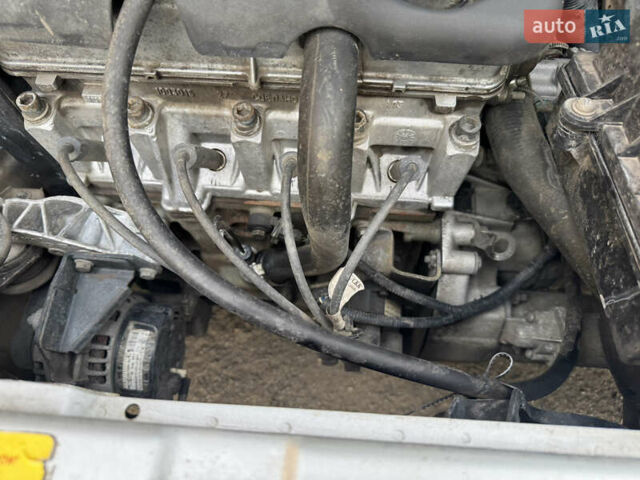 Серый ВАЗ 2111, объемом двигателя 1.6 л и пробегом 82 тыс. км за 2550 $, фото 10 на Automoto.ua