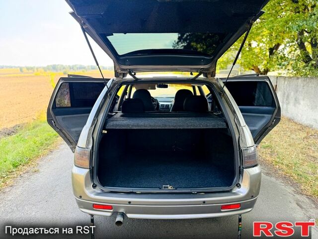 Серый ВАЗ 2111, объемом двигателя 1.6 л и пробегом 122 тыс. км за 2900 $, фото 11 на Automoto.ua