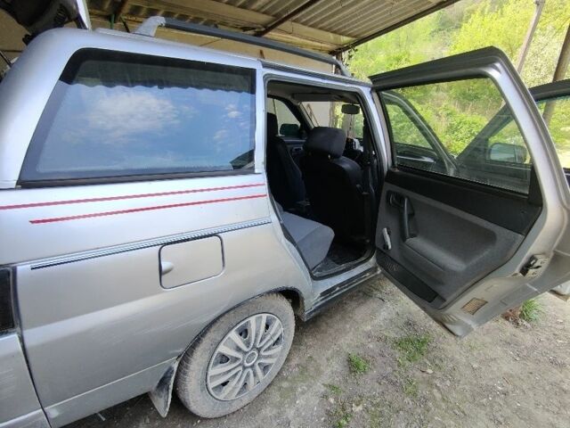 Серый ВАЗ 2111, объемом двигателя 1.6 л и пробегом 173 тыс. км за 1989 $, фото 9 на Automoto.ua