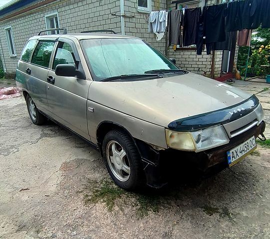 Сірий ВАЗ 2111, об'ємом двигуна 1.6 л та пробігом 124 тис. км за 2200 $, фото 7 на Automoto.ua