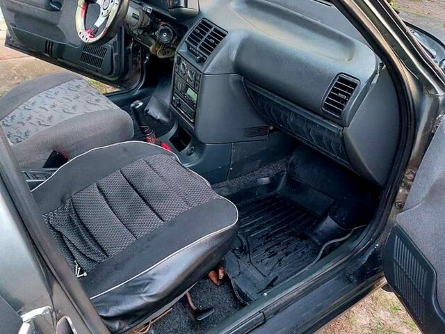 ВАЗ 2111 2007 в Змиеве на Automoto.ua Серый ВАЗ 2111, объемом двигателя 1.6 л и пробегом 222 тыс. км за 1500 $, фото 10 на Automoto.ua