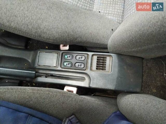 Серый ВАЗ 2111, объемом двигателя 1.6 л и пробегом 1 тыс. км за 2350 $, фото 6 на Automoto.ua