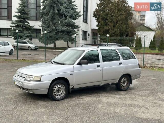 Серый ВАЗ 2111, объемом двигателя 1.6 л и пробегом 200 тыс. км за 999 $, фото 1 на Automoto.ua