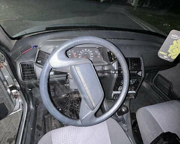 Серый ВАЗ 2111, объемом двигателя 1.5 л и пробегом 88 тыс. км за 1850 $, фото 2 на Automoto.ua