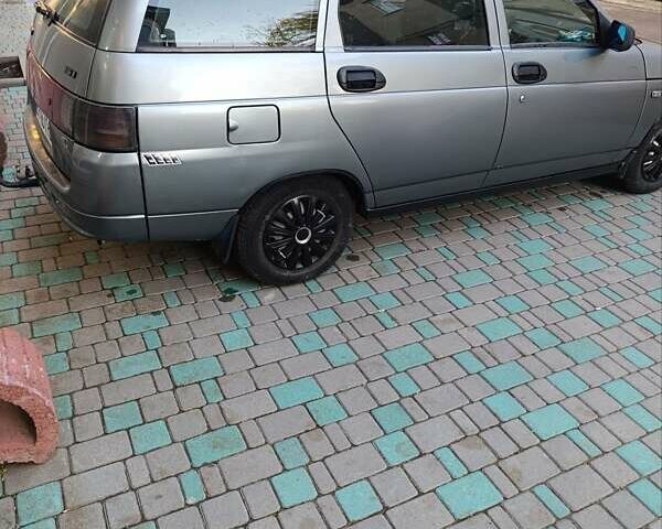 Серый ВАЗ 2111, объемом двигателя 1.6 л и пробегом 205 тыс. км за 2000 $, фото 3 на Automoto.ua