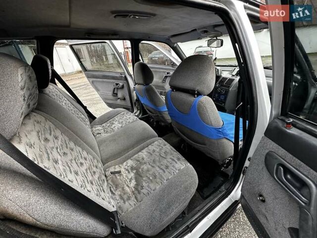 Серый ВАЗ 2111, объемом двигателя 1.6 л и пробегом 200 тыс. км за 999 $, фото 14 на Automoto.ua