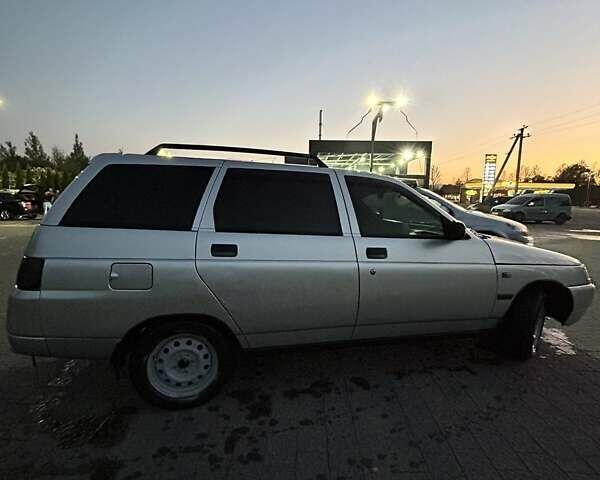 Серый ВАЗ 2111, объемом двигателя 1.5 л и пробегом 88 тыс. км за 1850 $, фото 4 на Automoto.ua