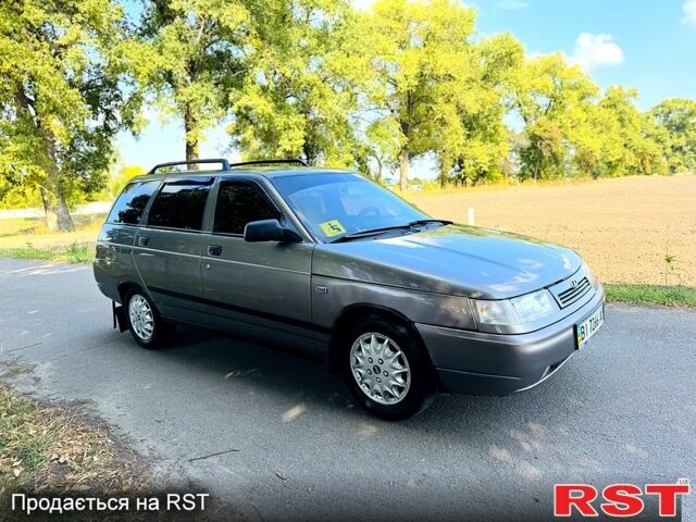 Серый ВАЗ 2111, объемом двигателя 1.6 л и пробегом 122 тыс. км за 2900 $, фото 4 на Automoto.ua