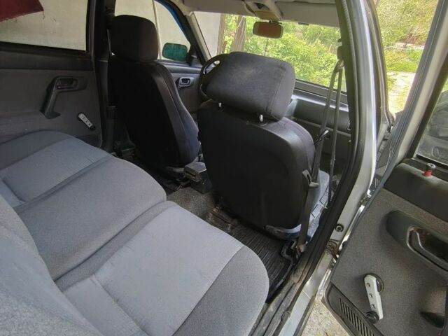 Серый ВАЗ 2111, объемом двигателя 1.6 л и пробегом 173 тыс. км за 1800 $, фото 5 на Automoto.ua