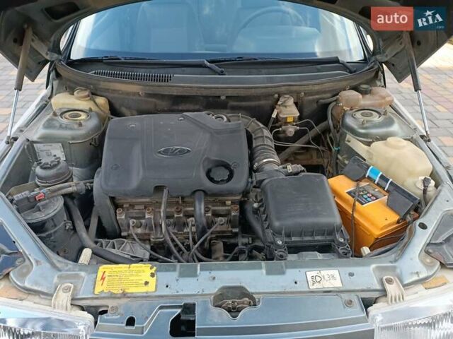 Сірий ВАЗ 2111, об'ємом двигуна 1.6 л та пробігом 255 тис. км за 2300 $, фото 37 на Automoto.ua