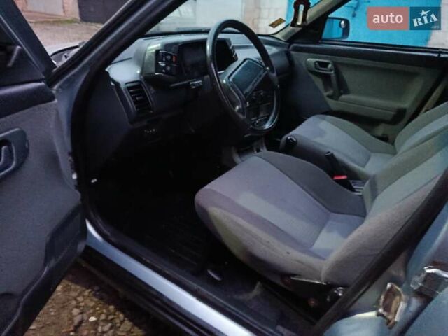 Серый ВАЗ 2111, объемом двигателя 1.6 л и пробегом 180 тыс. км за 1999 $, фото 11 на Automoto.ua