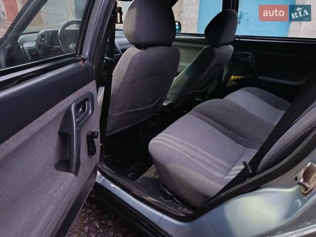 Серый ВАЗ 2111, объемом двигателя 1.6 л и пробегом 180 тыс. км за 1999 $, фото 16 на Automoto.ua