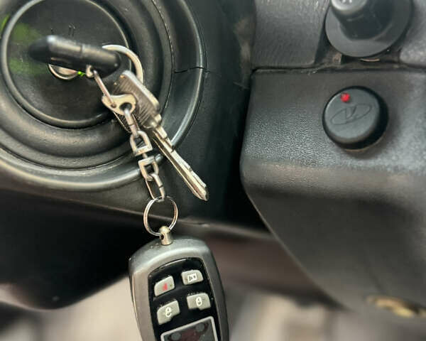 Серый ВАЗ 2111, объемом двигателя 1.6 л и пробегом 82 тыс. км за 2550 $, фото 15 на Automoto.ua