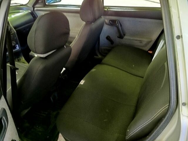 Сірий ВАЗ 2111, об'ємом двигуна 1.6 л та пробігом 202 тис. км за 2000 $, фото 6 на Automoto.ua