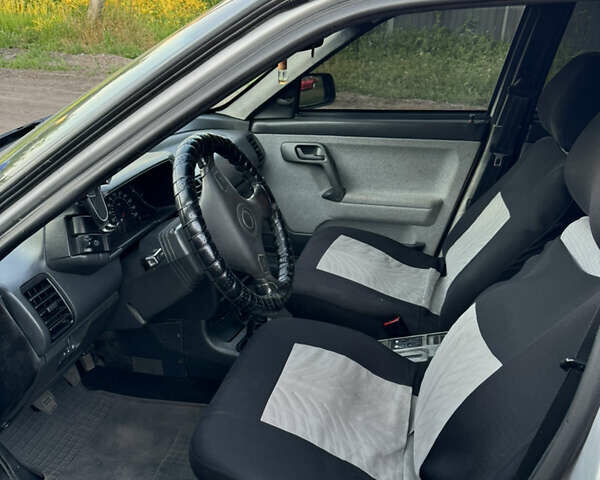 Сірий ВАЗ 2111, об'ємом двигуна 1.5 л та пробігом 176 тис. км за 2700 $, фото 12 на Automoto.ua