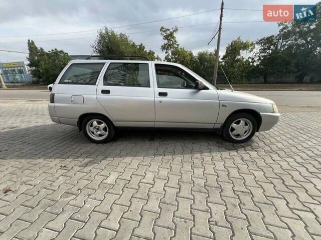 Серый ВАЗ 2111, объемом двигателя 1.6 л и пробегом 117 тыс. км за 2800 $, фото 3 на Automoto.ua