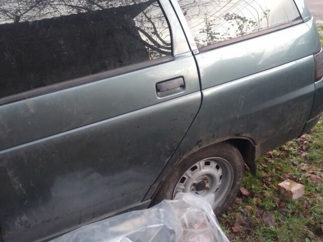 Серый ВАЗ 2111, объемом двигателя 1.6 л и пробегом 100 тыс. км за 286 $, фото 2 на Automoto.ua