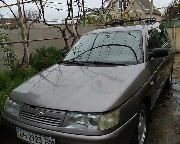 Серый ВАЗ 2111, объемом двигателя 1.6 л и пробегом 170 тыс. км за 2500 $, фото 1 на Automoto.ua