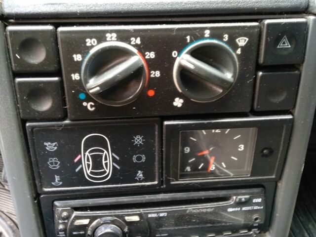 Сірий ВАЗ 2111, об'ємом двигуна 1.6 л та пробігом 200 тис. км за 1550 $, фото 18 на Automoto.ua