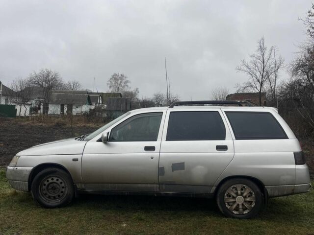 Серый ВАЗ 2111, объемом двигателя 1.6 л и пробегом 266 тыс. км за 949 $, фото 1 на Automoto.ua