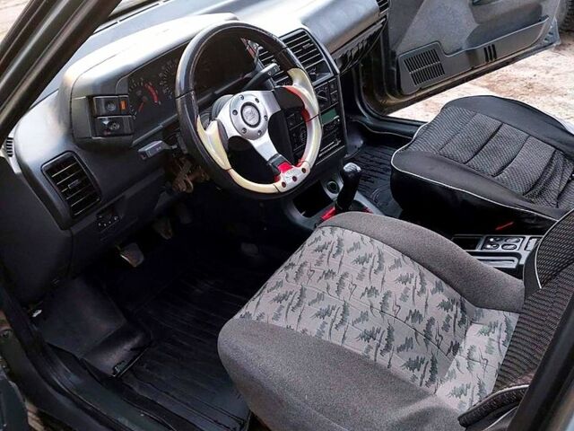 ВАЗ 2111 2007 в Змиеве на Automoto.ua Серый ВАЗ 2111, объемом двигателя 1.6 л и пробегом 222 тыс. км за 1500 $, фото 9 на Automoto.ua