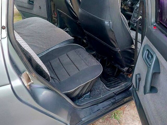 ВАЗ 2111 2007 в Змиеве на Automoto.ua Серый ВАЗ 2111, объемом двигателя 1.6 л и пробегом 222 тыс. км за 1500 $, фото 12 на Automoto.ua