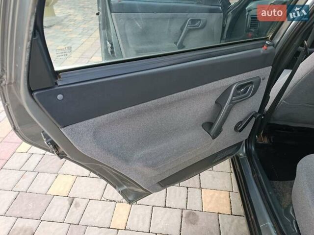 Сірий ВАЗ 2111, об'ємом двигуна 1.6 л та пробігом 255 тис. км за 2300 $, фото 26 на Automoto.ua