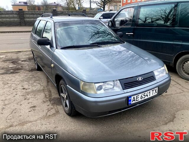 Серый ВАЗ 2111, объемом двигателя 1.6 л и пробегом 252 тыс. км за 2100 $, фото 9 на Automoto.ua