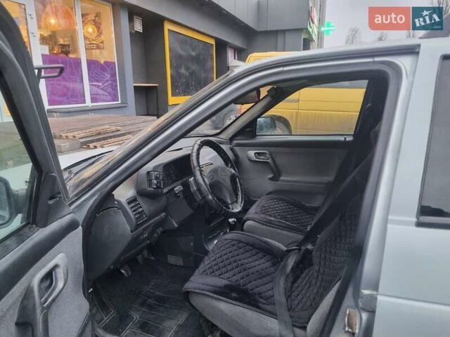 Серый ВАЗ 2111, объемом двигателя 1.6 л и пробегом 60 тыс. км за 1555 $, фото 5 на Automoto.ua