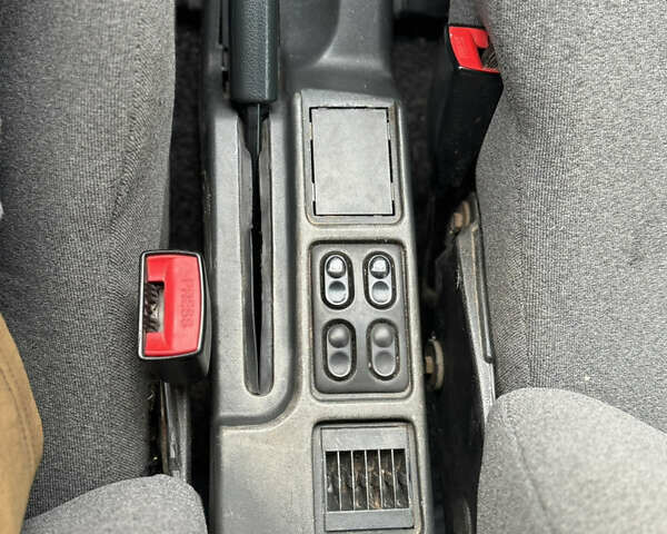 Серый ВАЗ 2111, объемом двигателя 1.6 л и пробегом 82 тыс. км за 2550 $, фото 17 на Automoto.ua