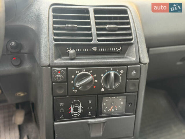 Серый ВАЗ 2111, объемом двигателя 1.6 л и пробегом 82 тыс. км за 2550 $, фото 16 на Automoto.ua