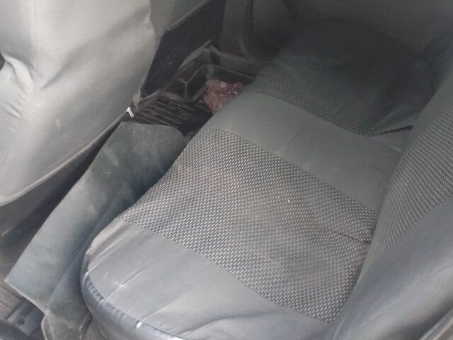 Серый ВАЗ 2111, объемом двигателя 1.6 л и пробегом 100 тыс. км за 286 $, фото 7 на Automoto.ua