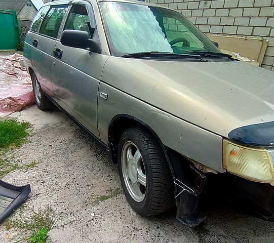 Сірий ВАЗ 2111, об'ємом двигуна 1.6 л та пробігом 124 тис. км за 2200 $, фото 2 на Automoto.ua