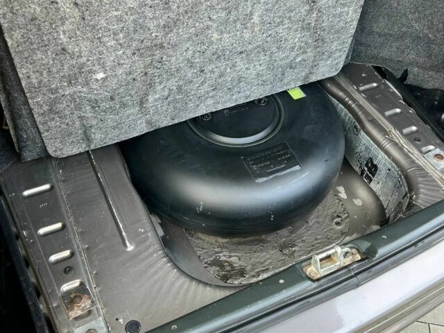 Сірий ВАЗ 2111, об'ємом двигуна 1.6 л та пробігом 250 тис. км за 3199 $, фото 23 на Automoto.ua