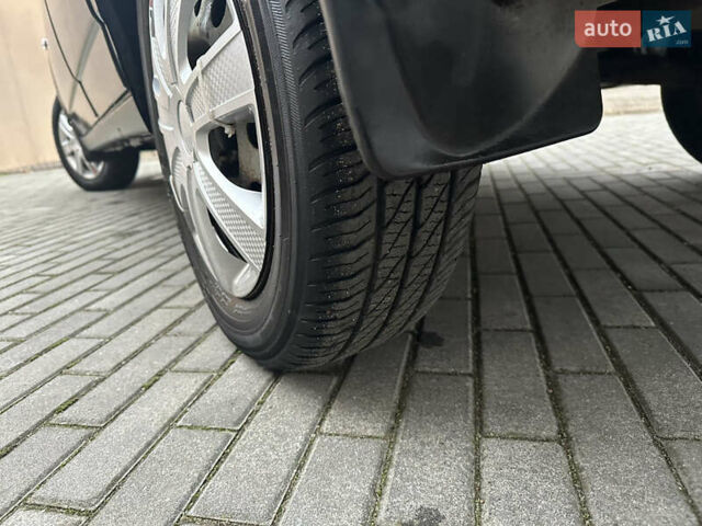 Серый ВАЗ 2111, объемом двигателя 1.6 л и пробегом 274 тыс. км за 2800 $, фото 18 на Automoto.ua