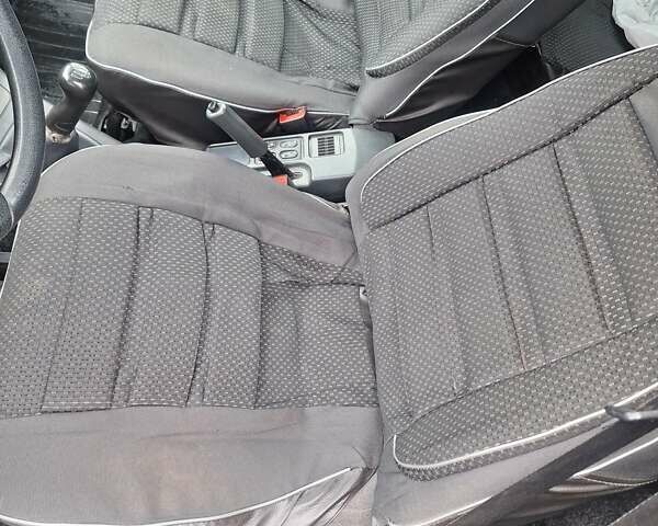 Сірий ВАЗ 2111, об'ємом двигуна 1.6 л та пробігом 185 тис. км за 2400 $, фото 4 на Automoto.ua