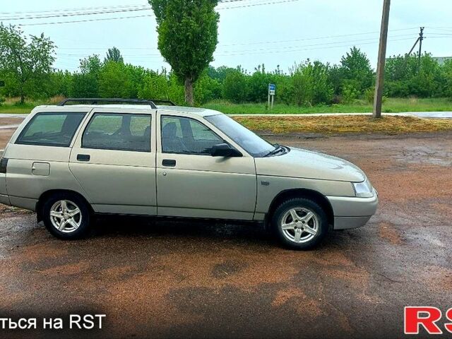 Серый ВАЗ 2111, объемом двигателя 1.6 л и пробегом 185 тыс. км за 2350 $, фото 4 на Automoto.ua