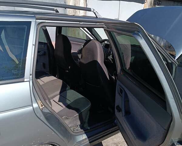 ВАЗ 2111 2007 в Кременчуге на Automoto.ua Серый ВАЗ 2111, объемом двигателя 1.6 л и пробегом 250 тыс. км за 1245 $, фото 2 на Automoto.ua