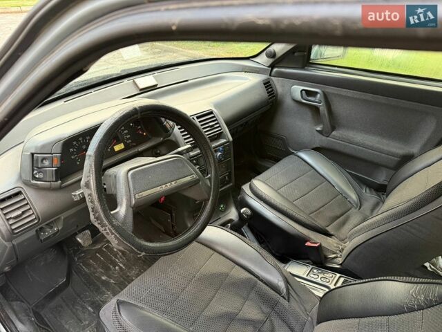 Сірий ВАЗ 2111, об'ємом двигуна 1.6 л та пробігом 240 тис. км за 1399 $, фото 8 на Automoto.ua
