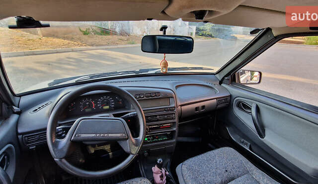 Сірий ВАЗ 2111, об'ємом двигуна 1.6 л та пробігом 183 тис. км за 2550 $, фото 4 на Automoto.ua
