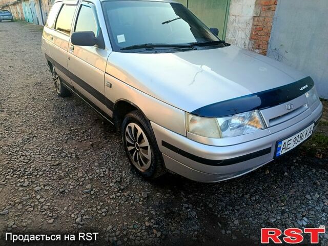 Серый ВАЗ 2111, объемом двигателя 1.6 л и пробегом 170 тыс. км за 1799 $, фото 4 на Automoto.ua