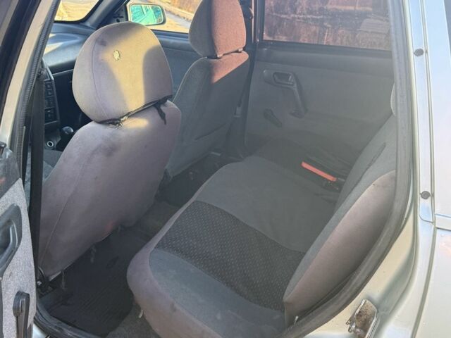 Серый ВАЗ 2111, объемом двигателя 1.6 л и пробегом 150 тыс. км за 1250 $, фото 6 на Automoto.ua