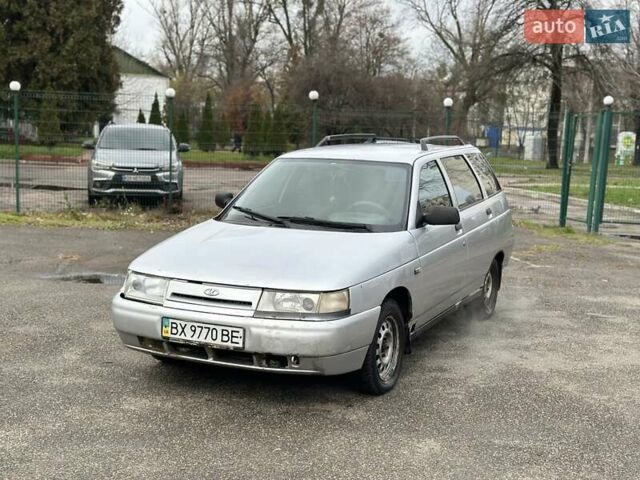 Серый ВАЗ 2111, объемом двигателя 1.6 л и пробегом 200 тыс. км за 999 $, фото 2 на Automoto.ua