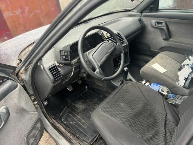 Серый ВАЗ 2111, объемом двигателя 1.6 л и пробегом 200 тыс. км за 532 $, фото 10 на Automoto.ua