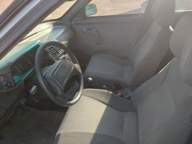 Серый ВАЗ 2111, объемом двигателя 1.6 л и пробегом 250 тыс. км за 2250 $, фото 8 на Automoto.ua